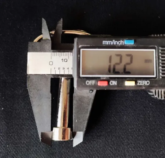 Ключ разблокировки и механизм замка