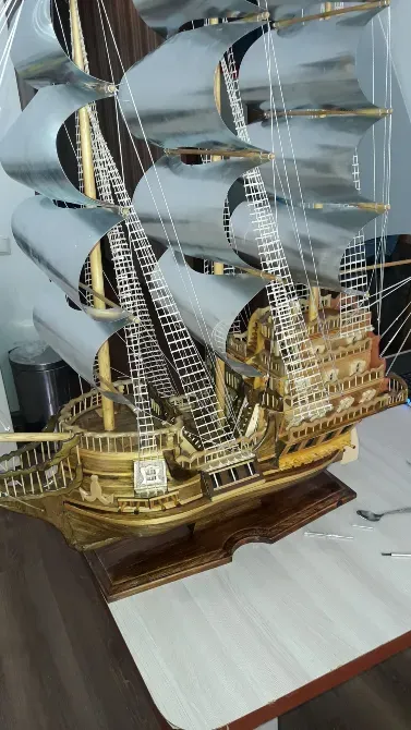 Кеме моделi детальданған帆дар мен мачталарымен