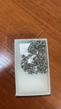 Статуэтка совы на деревянной подставке