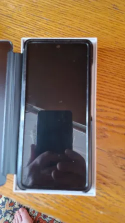 Коробка с изображением смартфона Galaxy A53 5G от Samsung