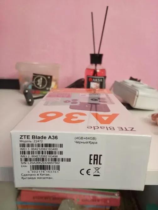 ZTE Blade A36 моделі мен артикула және зауыт нөмірі туралы қосымша ақпарат.