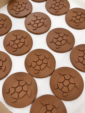 Дүкеннің кіреберіс есігі 