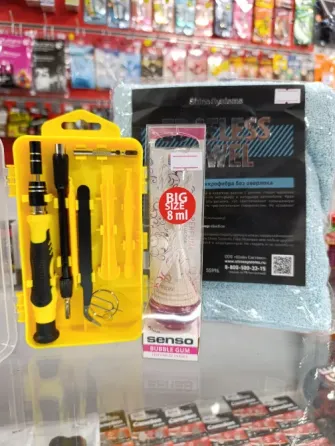 Электроникамен жабдықталған қорап, пауэрбанк, автодержатель және сымсыз құлаққаптар