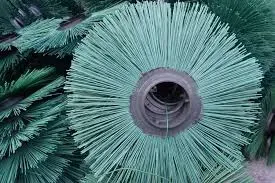 Көк щетканың жақын жоспары, көптеген щетиналары бар.