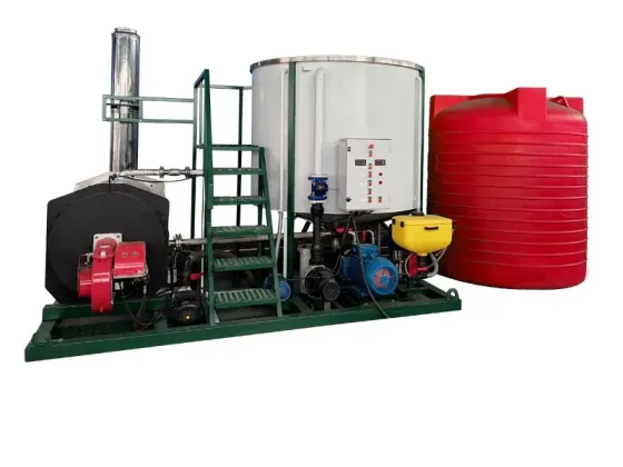 Оборудование для нагрева воды с котлом, насосами и резервуарами