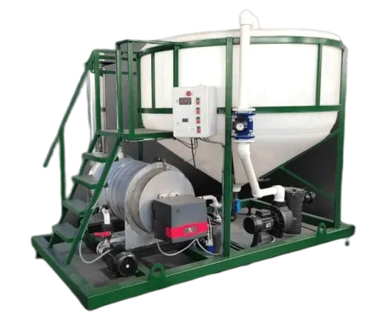 Оборудование для переработки с резервуаром и насосами для промышленных нужд