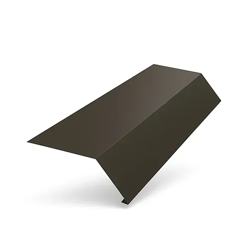 Металлический профиль на крыше с деревянной опорой