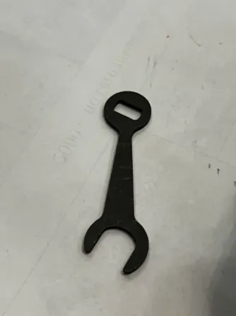 Газовая палаточная плита в открытом футляре с аксессуарами