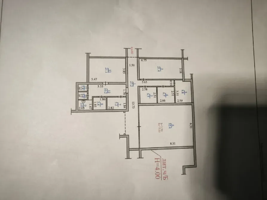 Бөлмелердің өлшемдері мен орналасуын көрсететін жоспар.