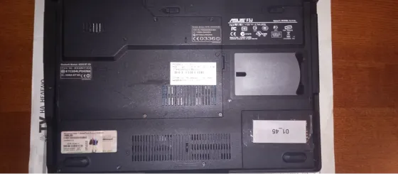 Windows XP операциялық жүйесімен жұмыс үстелінің скриншоты және жүйелік ақпарат