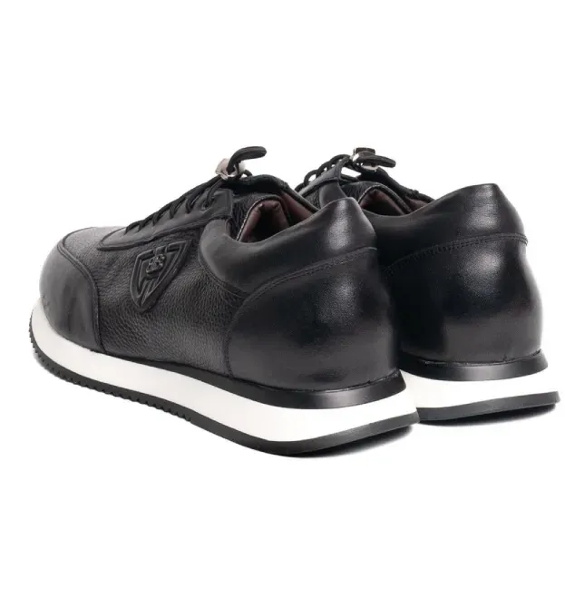 Продам Кроссовки, размер 39 Алматы - изображение 2