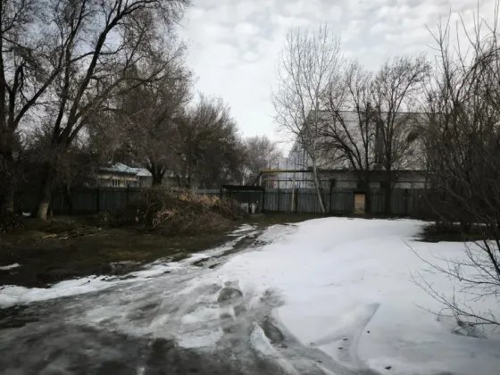 Продажа участка 60 соток с зданием в Алматы Алматы қаласы