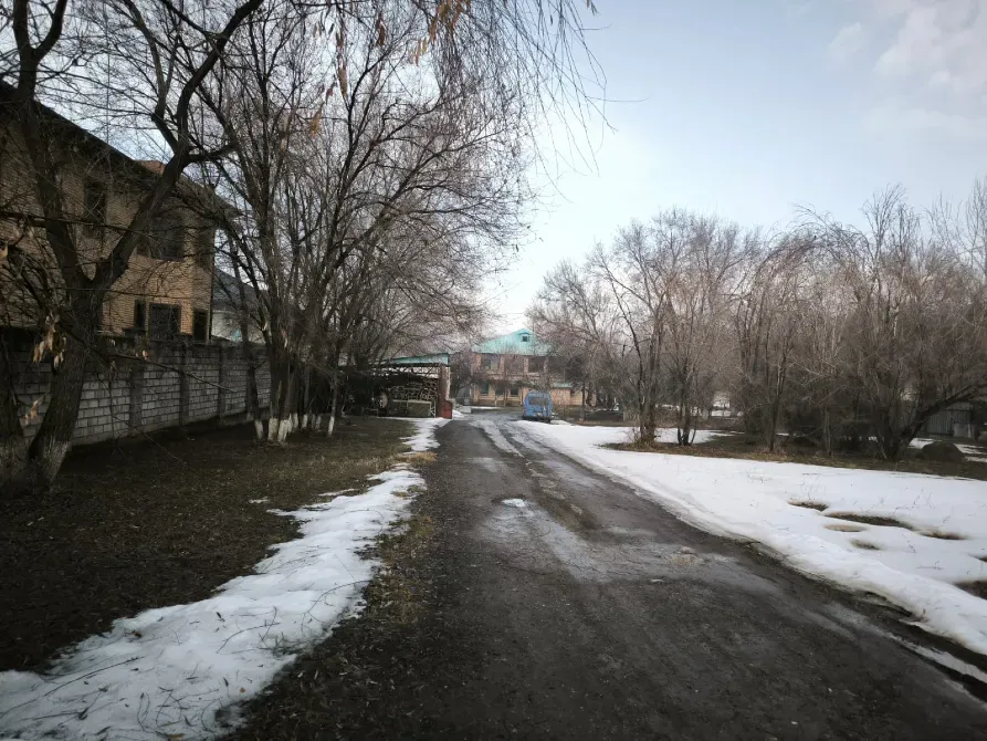 Продажа участка 60 соток с зданием в Алматы Алматы қаласы - сурет 1