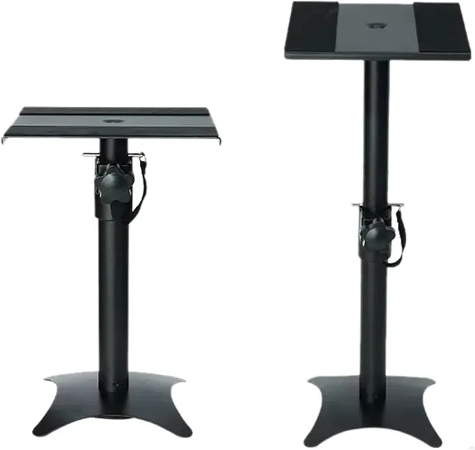 Большие и маленькие черные столики с регулировкой высоты