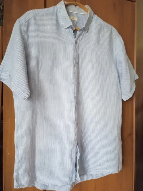 Мужская рубашка с длинным рукавом в сине-белую полоску