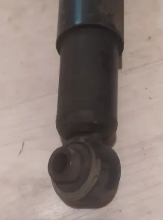 Амортизаторы KYB в упаковке