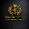 Iuris Protectio логотипі әділдік таразылары мен қалқанның бейнесімен, заңды қорғауды және кәсібилікті символизирует.