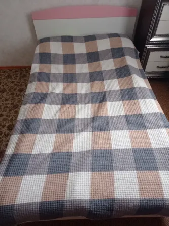 Төсек торлы жамылғы мен жеңіл қабатпен