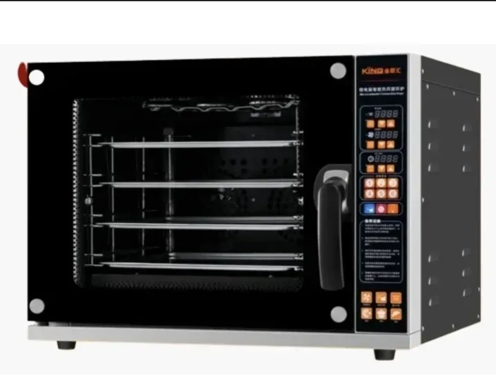 Духовой шкаф с несколькими полками и цифровыми панелями управления, черный корпус