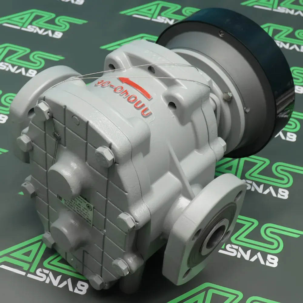 Изображение технического устройства с маркировкой и манометром на фоне с логотипом