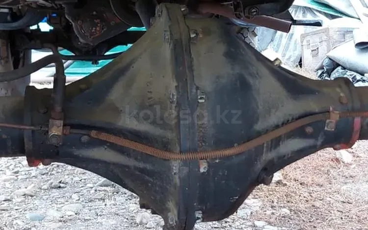 Подвеска грузовика с редуктором