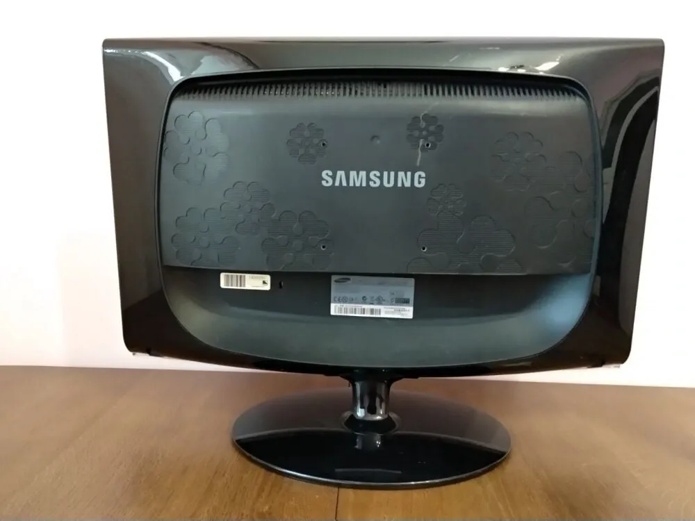 Монитор LCD SAMSUNG 2333T-23" Алматы - изображение 3