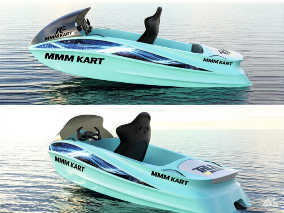 Красный водный карт с надписью 