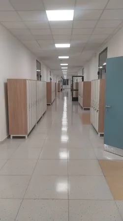 KRG Exclusive - стильный логотип и контактная информация