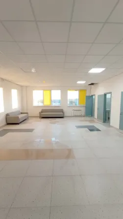 KRG Exclusive - стильный логотип и контактная информация