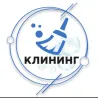 Логотип клининговой компании с изображением метлы и пузырьков на фоне