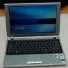 ноутбук Sony Vaio ашық экранмен және пернетақтамен