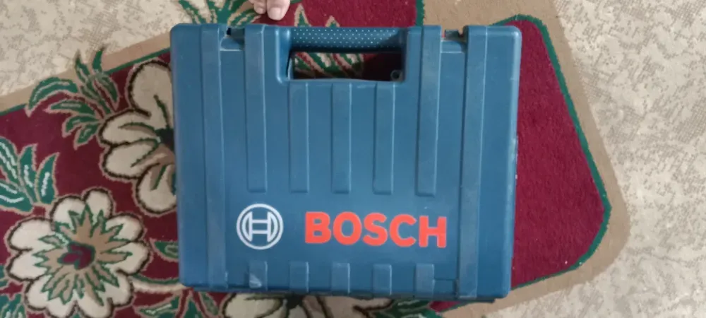 Коробка для инструмента Bosch с ручкой